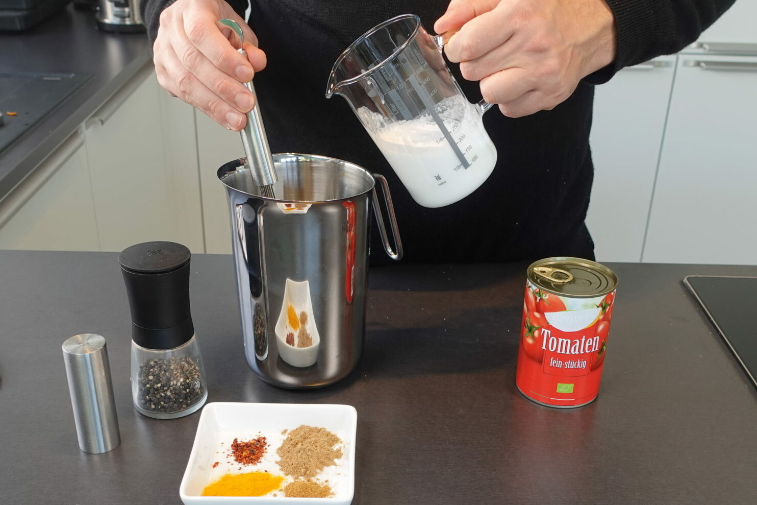 Dalsauce ,selber machen, Kokosmilch, Gewürze, Tomaten, Salz Pfeffer