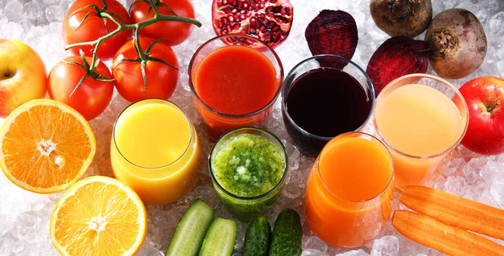 Säfte,Gläser,O-Saft,Apfelsaft,Tomatensaft,Tomaten,Orange,Apfel,gesund,gut,trinken,Diabetes,hilft,bessern